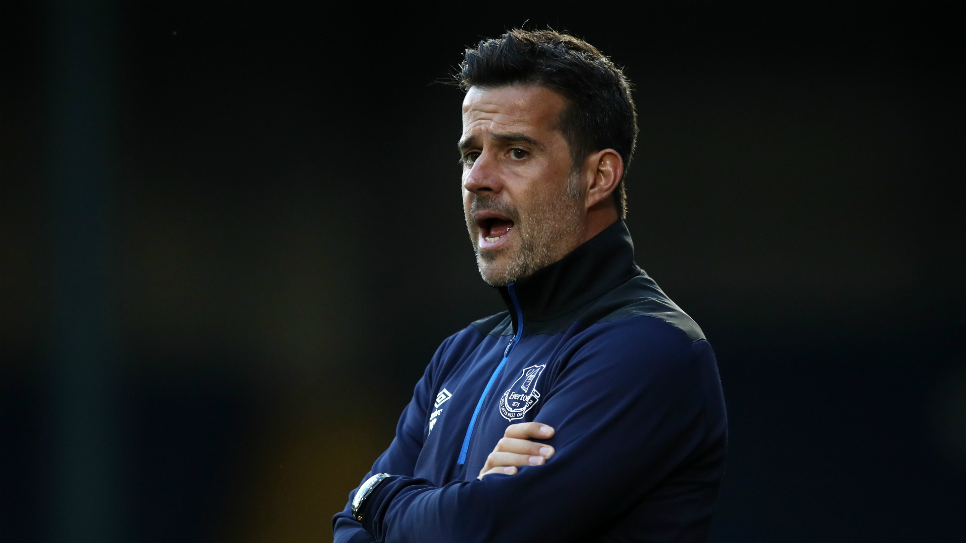 依靠托鲁纳 依靠托鲁纳