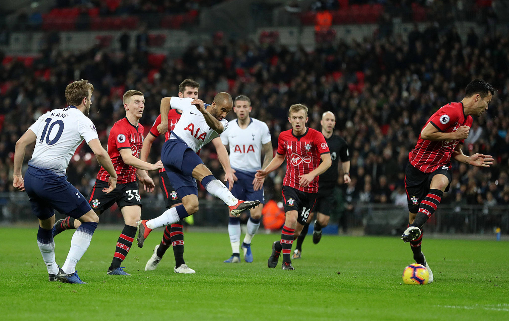 都翘首以盼 都翘首以盼