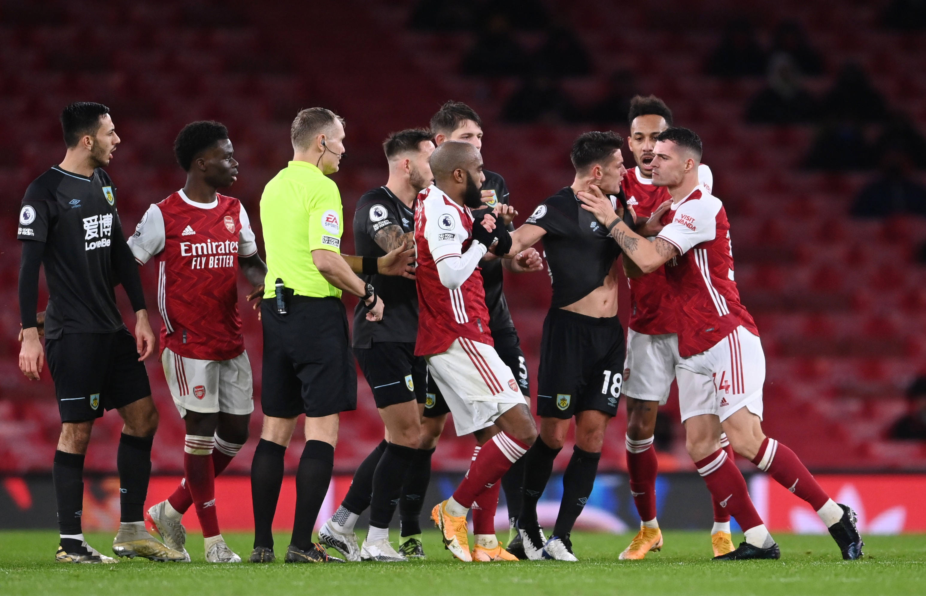 代的诺伊尔 代的诺伊尔